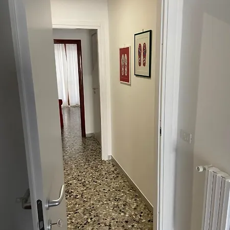 Flat215 * Bari